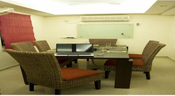Shilton Suites Bangalore Business foto